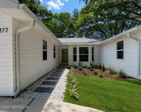 1277 Lake Asbury Drive Green Cove Springs FL 32043