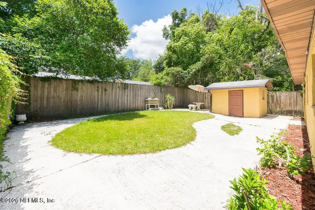 284 E 47th Street Jacksonville FL 32208