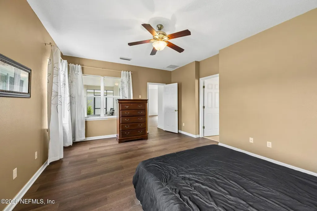 5907 Wind Cave Lane Jacksonville FL 32258
