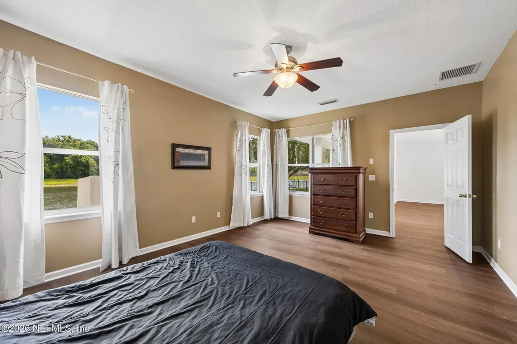 5907 Wind Cave Lane Jacksonville FL 32258