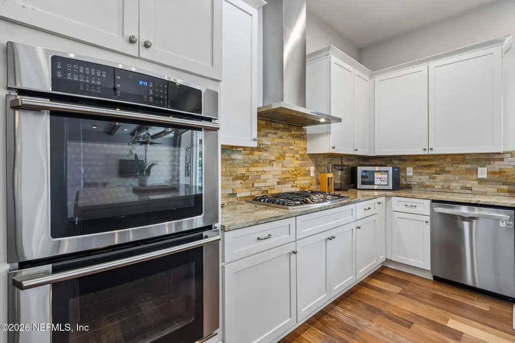 4135 Avalon Circle Jacksonville Beach FL 32250