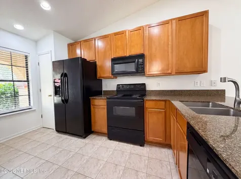 215 Beech Brook Street St. Johns FL 32259