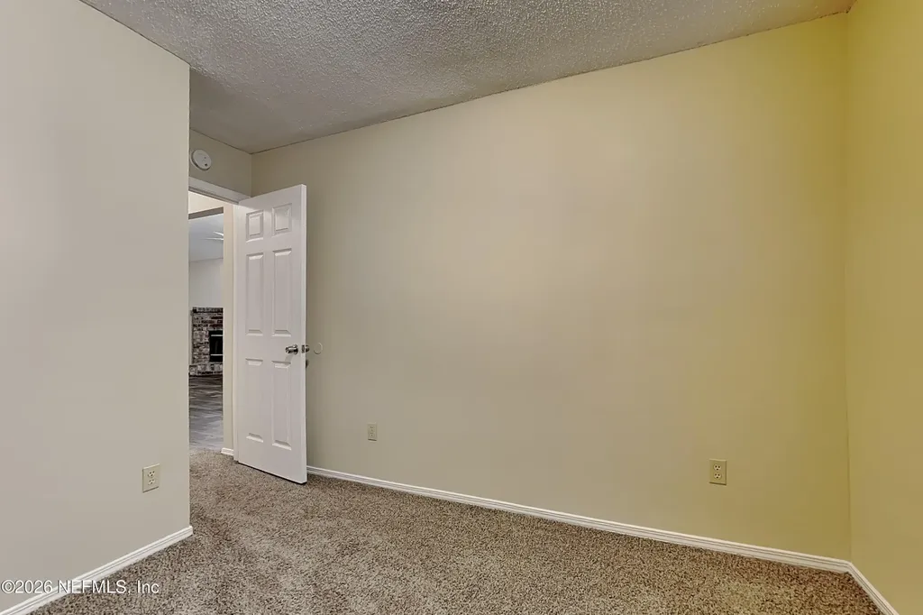 11332 Island Shore Drive W Jacksonville FL 32218