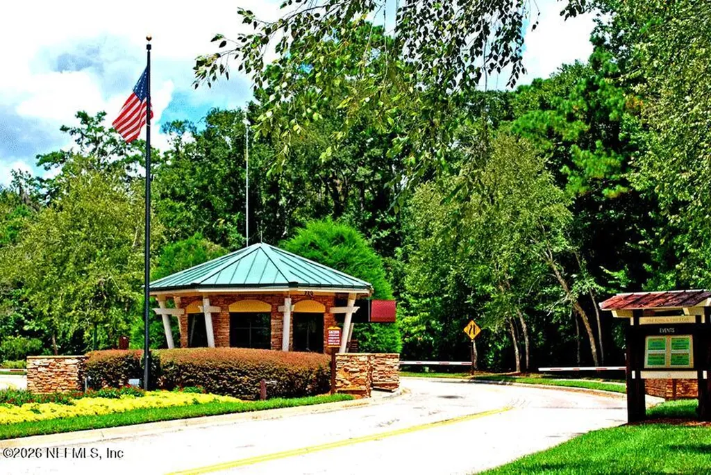 2080 Crown Drive St. Augustine FL 32092