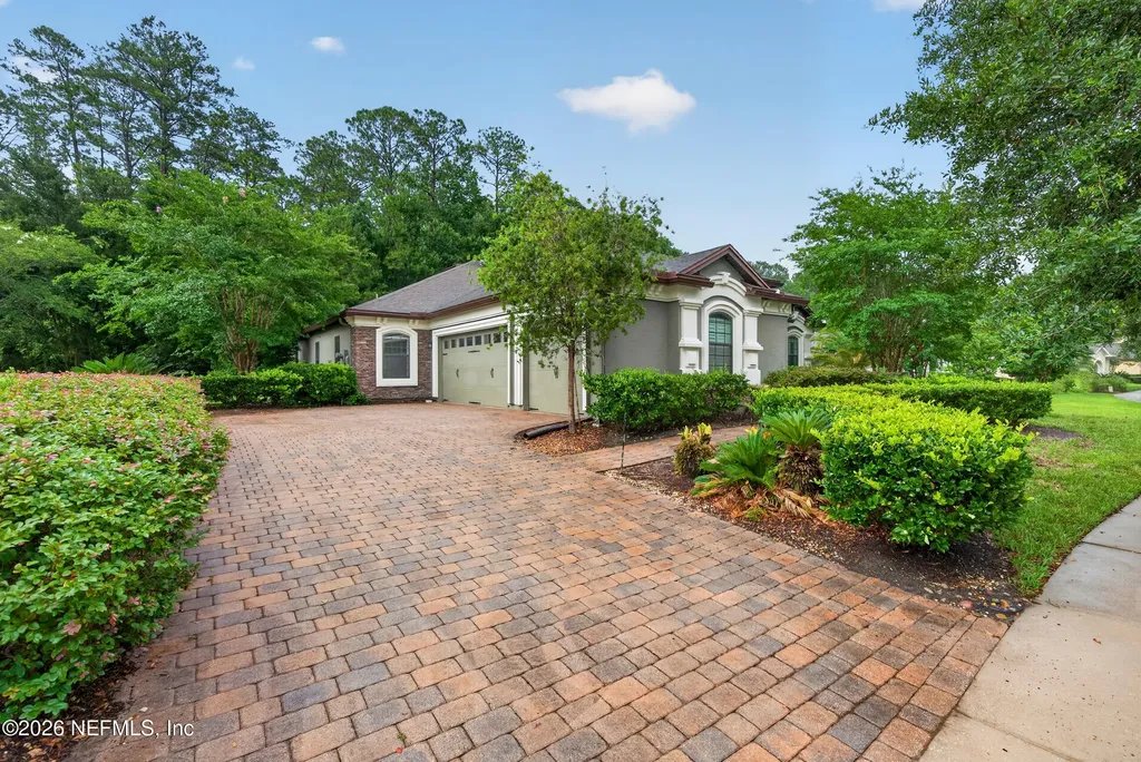 2080 Crown Drive St. Augustine FL 32092
