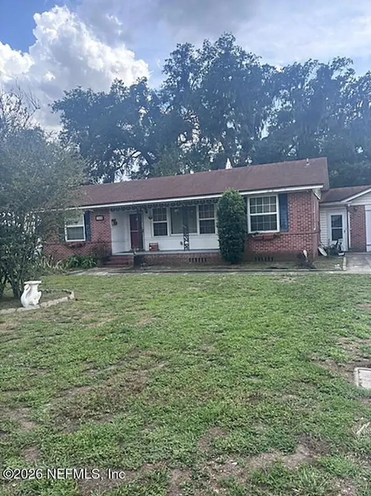 1508 Glengarry Jacksonville FL 32207