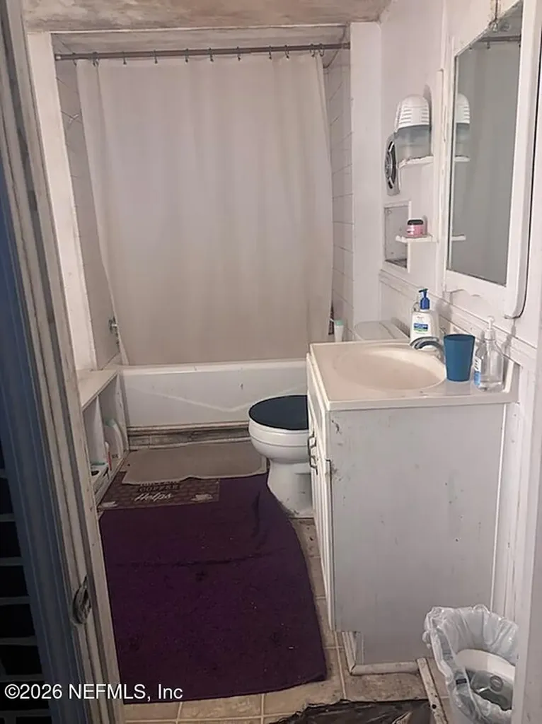 1508 Glengarry Jacksonville FL 32207