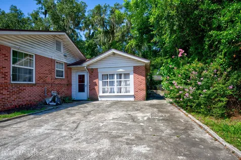1508 Glengarry Jacksonville FL 32207
