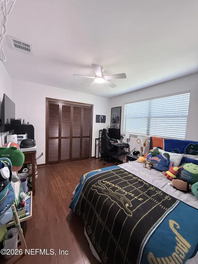 1671 Holly Oaks Lake Road E Jacksonville FL 32225