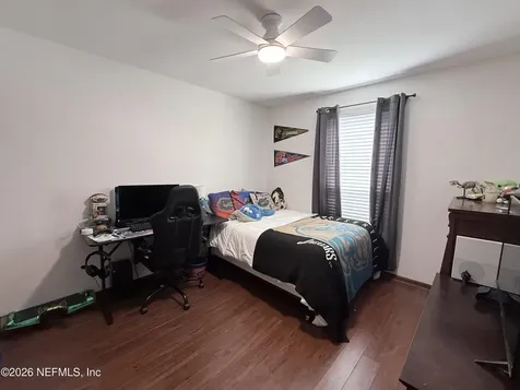 1671 Holly Oaks Lake Road E Jacksonville FL 32225