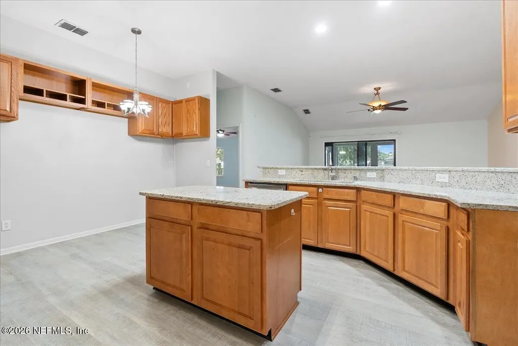 7366 Hawks Cliff Drive W Jacksonville FL 32222