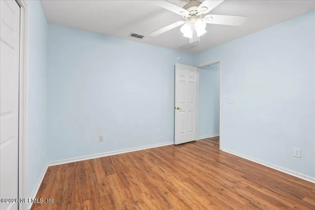 7366 Hawks Cliff Drive W Jacksonville FL 32222