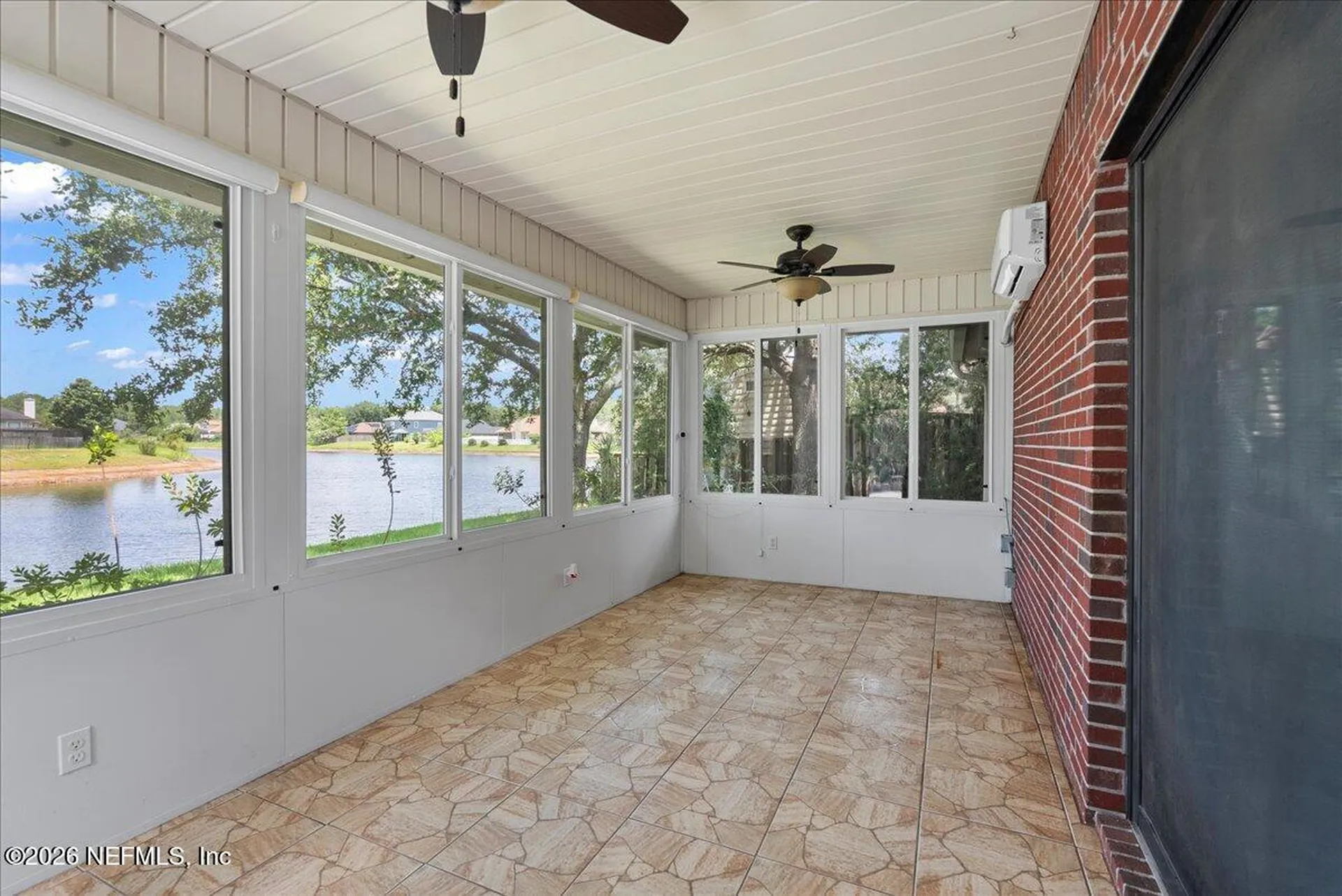 7366 Hawks Cliff Drive W Jacksonville FL 32222