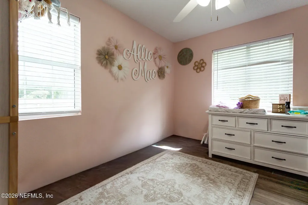 2916 Peach Drive Jacksonville FL 32246