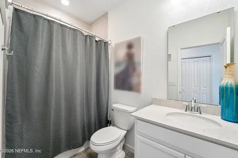 7233 Calamint Avenue Jacksonville FL 32219