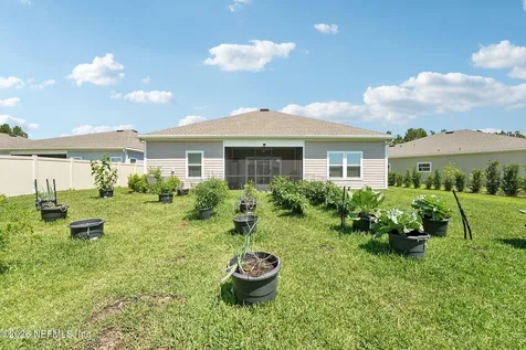 7233 Calamint Avenue Jacksonville FL 32219