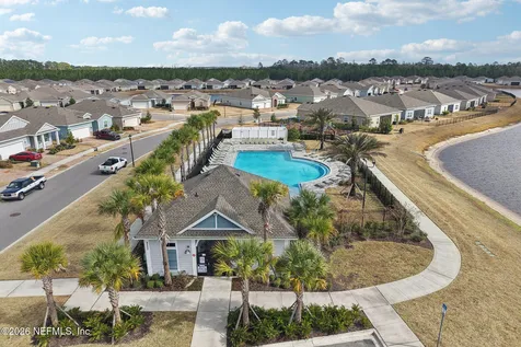 7233 Calamint Avenue Jacksonville FL 32219