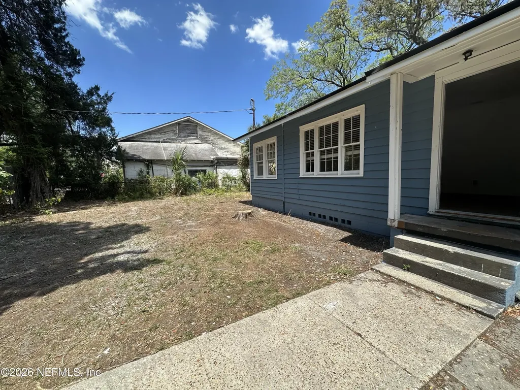 2051 Danese Street Jacksonville FL 32206