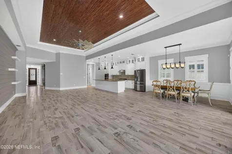 186 Freshwater Drive St. Johns FL 32259