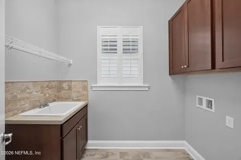 186 Freshwater Drive St. Johns FL 32259