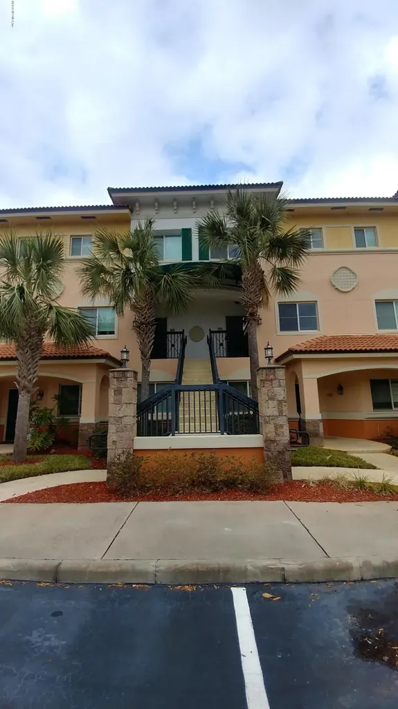 9745 Touchton Road Jacksonville FL 32246