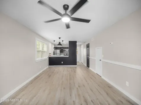 67 W 8th Street Atlantic Beach FL 32233