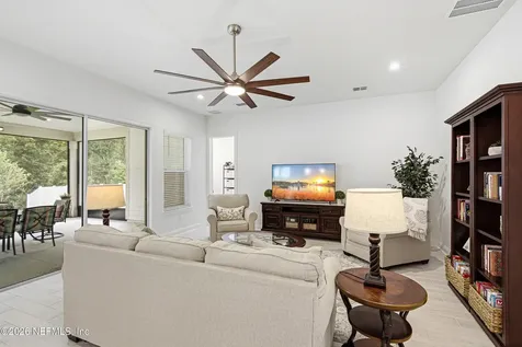 335 Palomar Drive St. Johns FL 32259