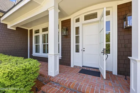 1030 Maple Lane Jacksonville FL 32207