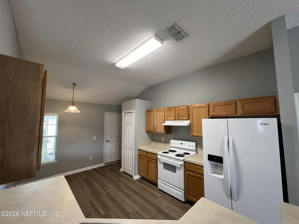 8382 Stelling Drive S Jacksonville FL 32244