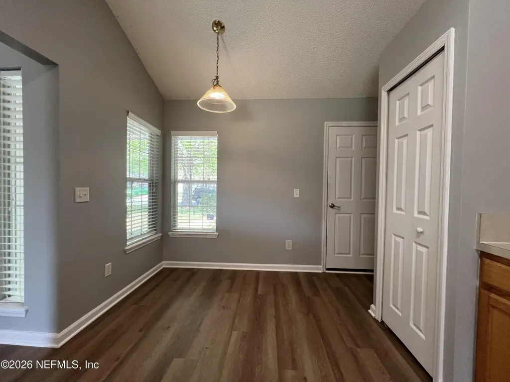 8382 Stelling Drive S Jacksonville FL 32244
