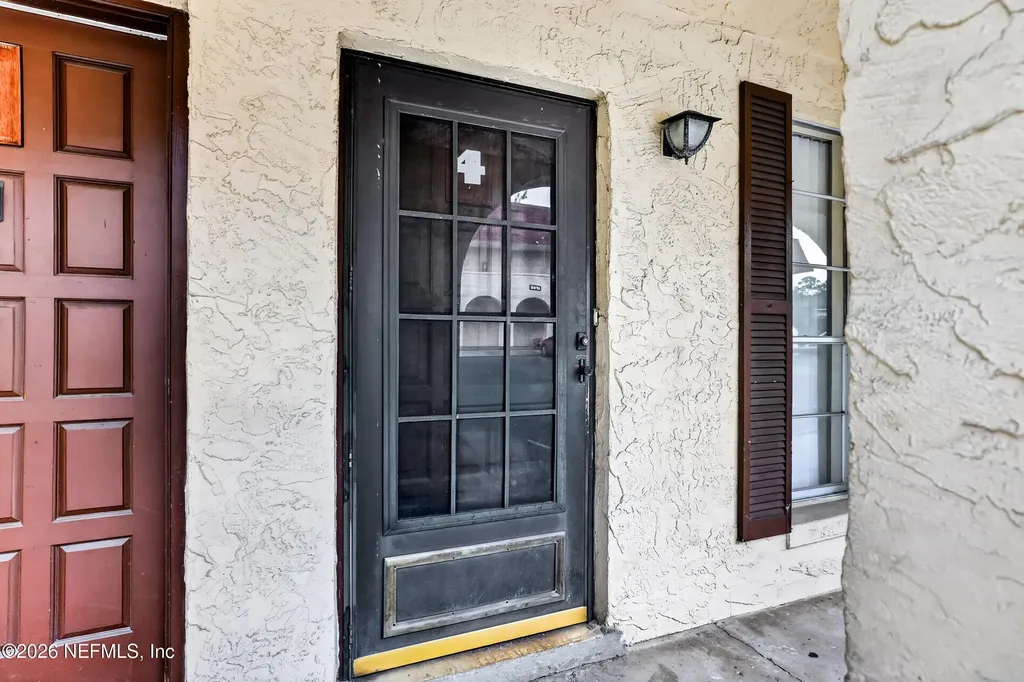 1757 El Camino Road Jacksonville FL 32216