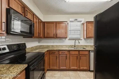 1757 El Camino Road Jacksonville FL 32216