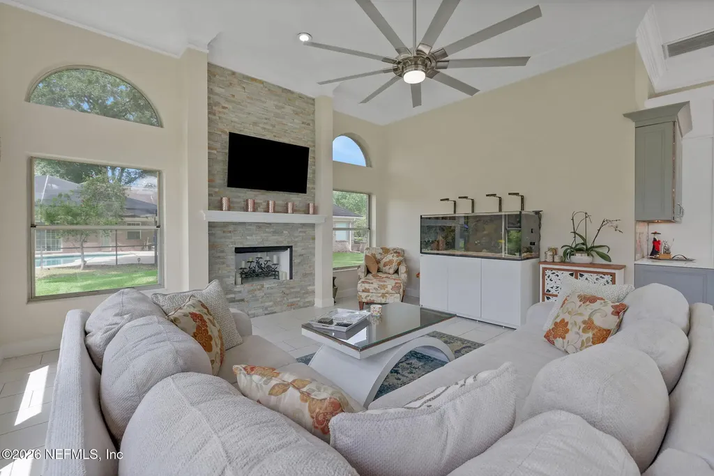12129 Cattail Drive W Jacksonville FL 32223