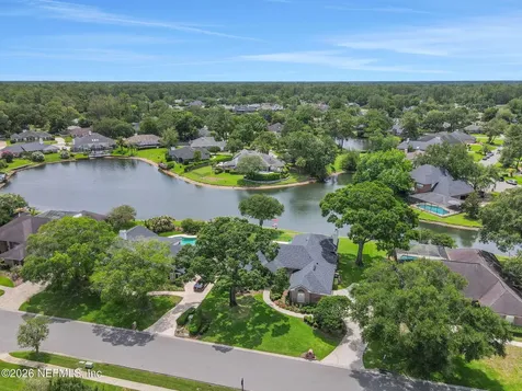 12129 Cattail Drive W Jacksonville FL 32223