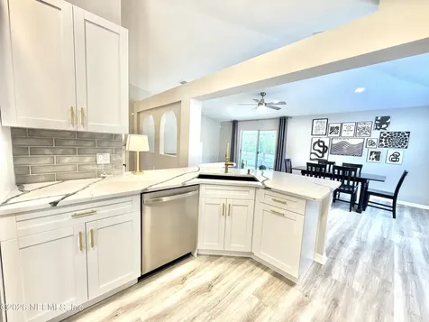 11110 Peerless Lane Jacksonville FL 32246