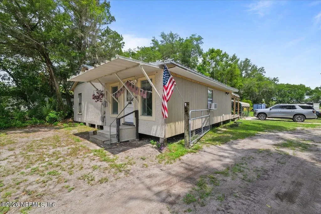 6100 Crill Avenue Palatka FL 32177