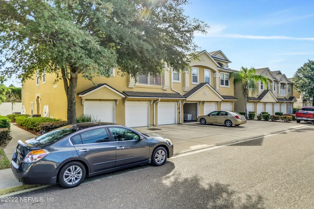 7051 Deer Lodge Circle Jacksonville FL 32256