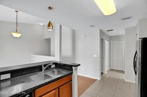7051 Deer Lodge Circle Jacksonville FL 32256