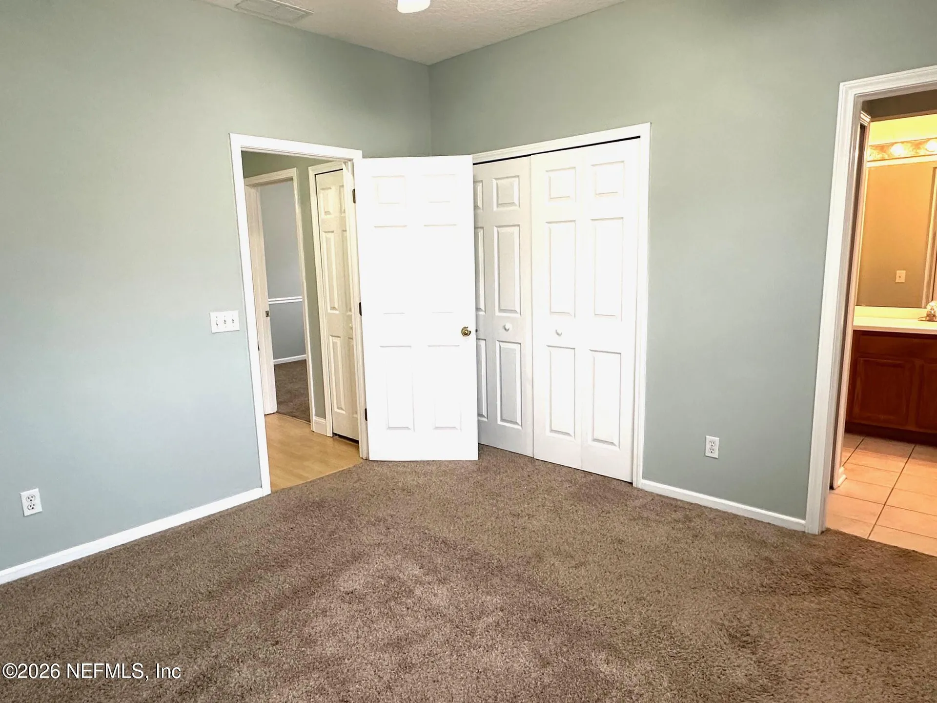 1723 Forest Lake Circle Jacksonville FL 32225