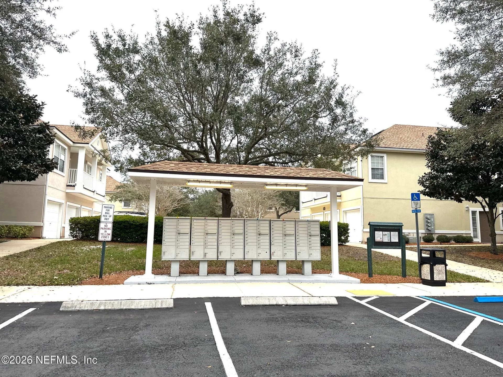1723 Forest Lake Circle Jacksonville FL 32225
