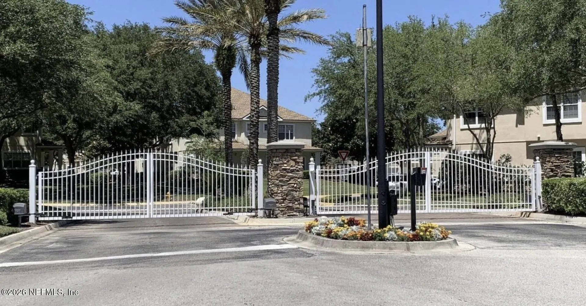1723 Forest Lake Circle Jacksonville FL 32225