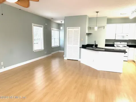 1723 Forest Lake Circle Jacksonville FL 32225