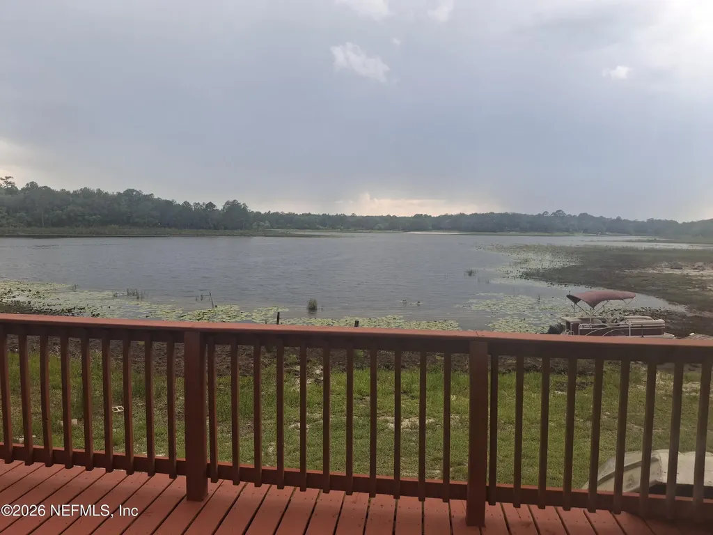 1499 State Road 20 Interlachen FL 32148