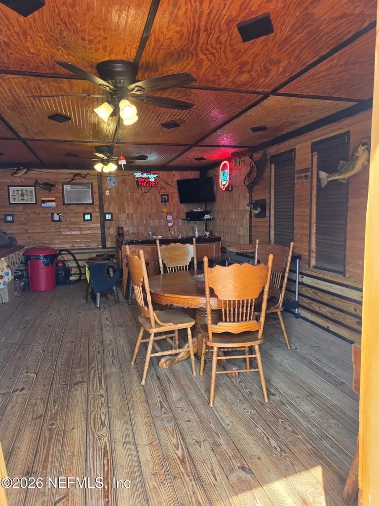 1499 State Road 20 Interlachen FL 32148