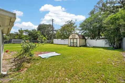 212 Mimosa Drive Palatka FL 32177