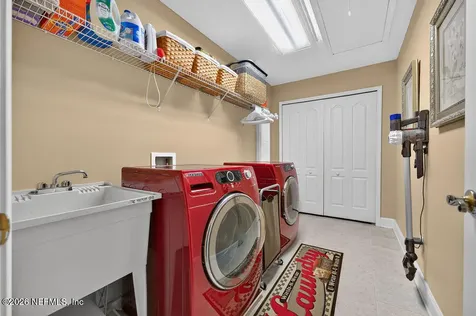 3881 Reds Gait Lane Jacksonville FL 32223