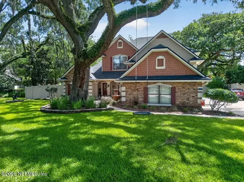 3881 Reds Gait Lane Jacksonville FL 32223