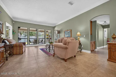 3881 Reds Gait Lane Jacksonville FL 32223