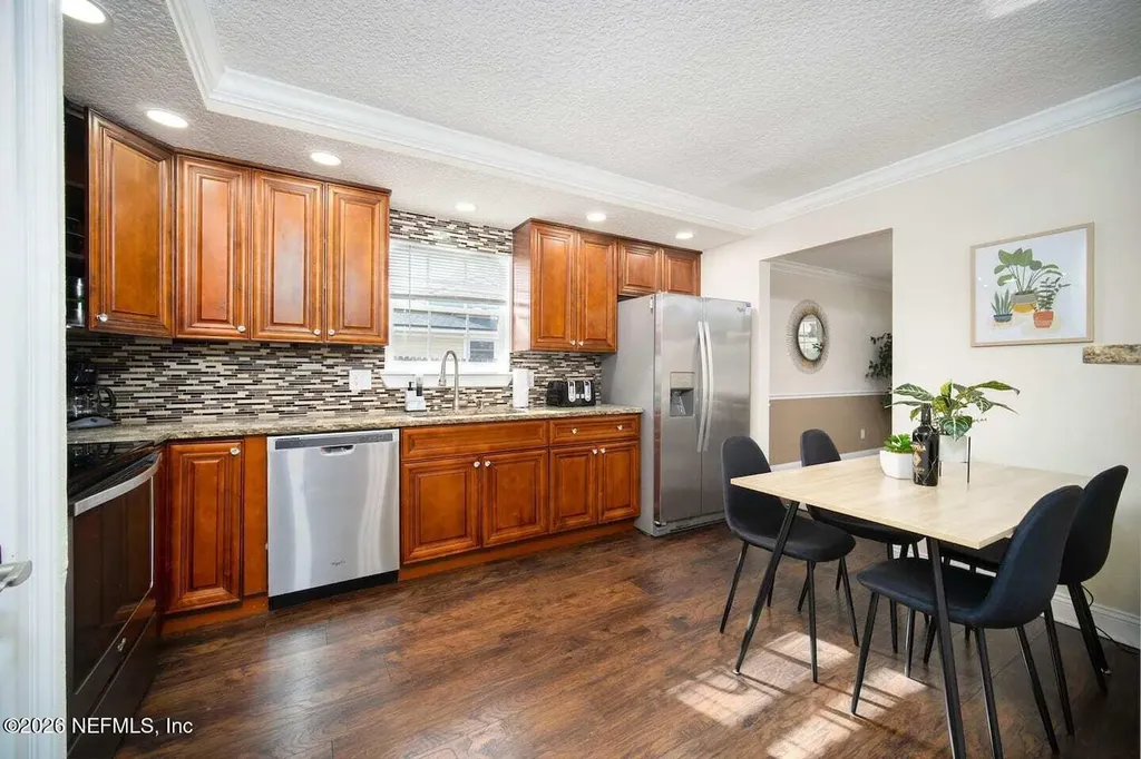 4293 Walnut Bend Jacksonville FL 32257