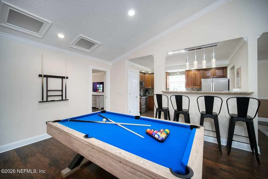 4293 Walnut Bend Jacksonville FL 32257